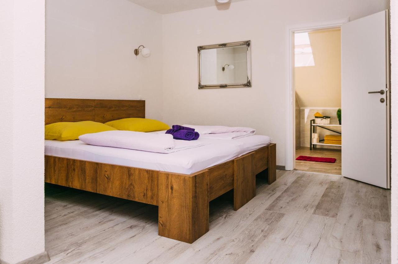 Apartmani Markesic Ramsko Jezero Prozor Exteriér fotografie