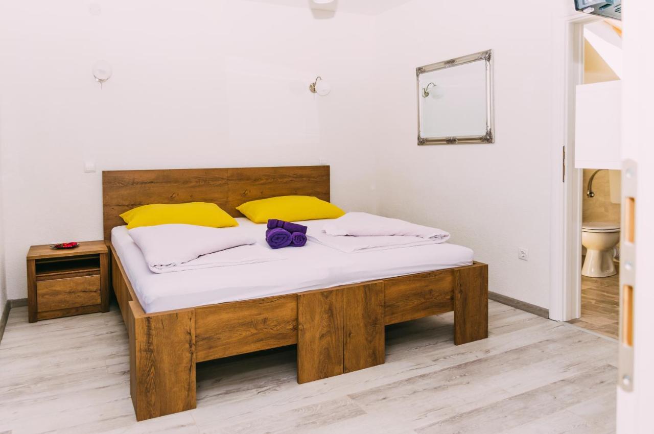 Apartmani Markesic Ramsko Jezero Prozor Exteriér fotografie