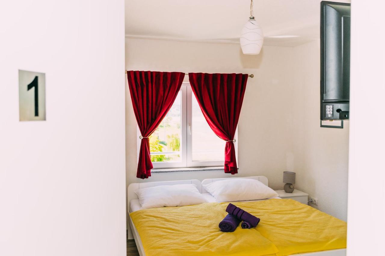 Apartmani Markesic Ramsko Jezero Prozor Exteriér fotografie